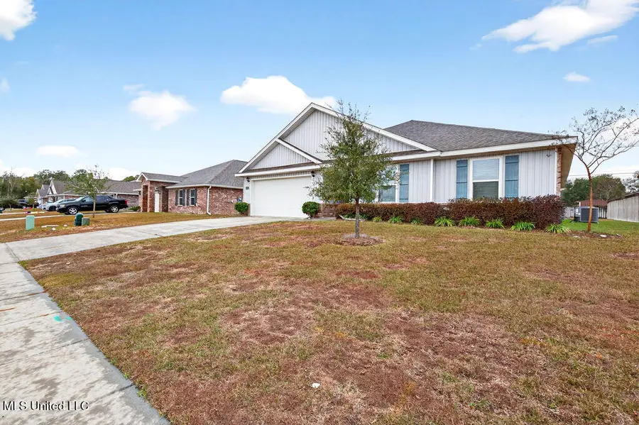 1086 Enclave Circle, Long Beach, MS 39560 - Image #3