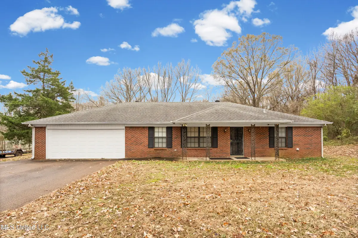 3165 W Star Landing Road, Nesbit, MS 38651 - Image #1