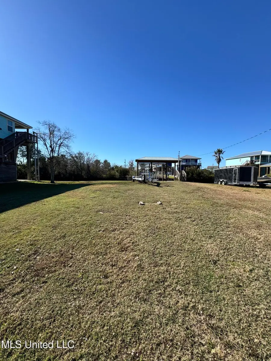 11176 Tahiti Street, Bay Saint Louis, MS 39520 - #2