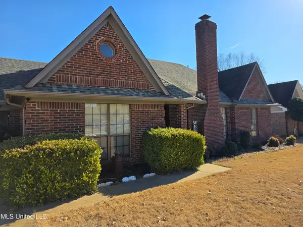 7370 Fox Glen Drive, Olive Branch, MS 38654