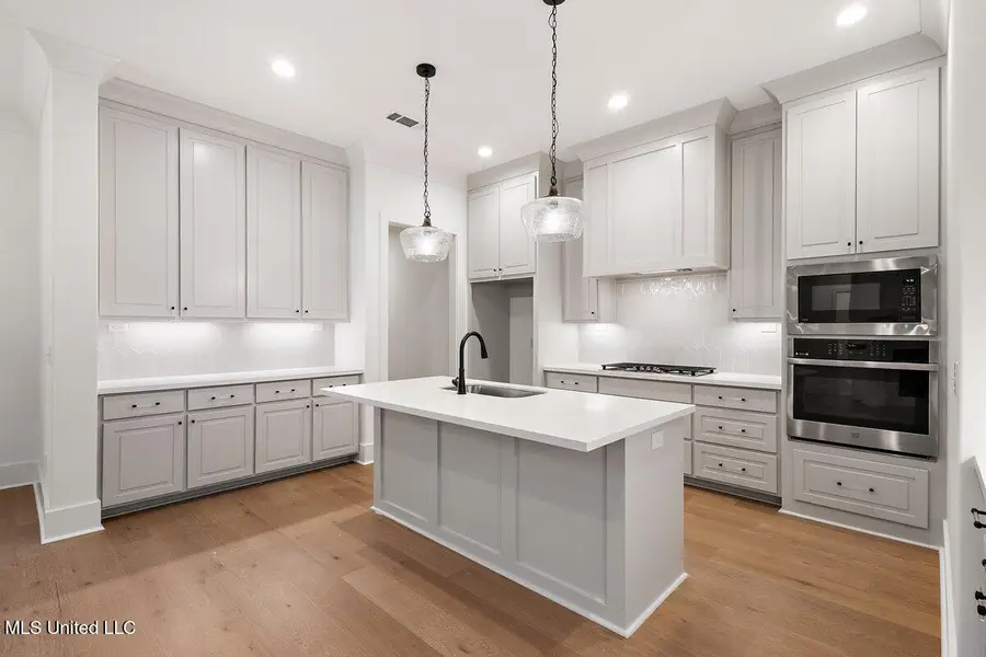 209 Lake Crest Drive, Madison, MS 39110 - #3