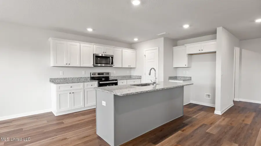 9486 Reserve Boulevard, Biloxi, MS 39532 - Image #2