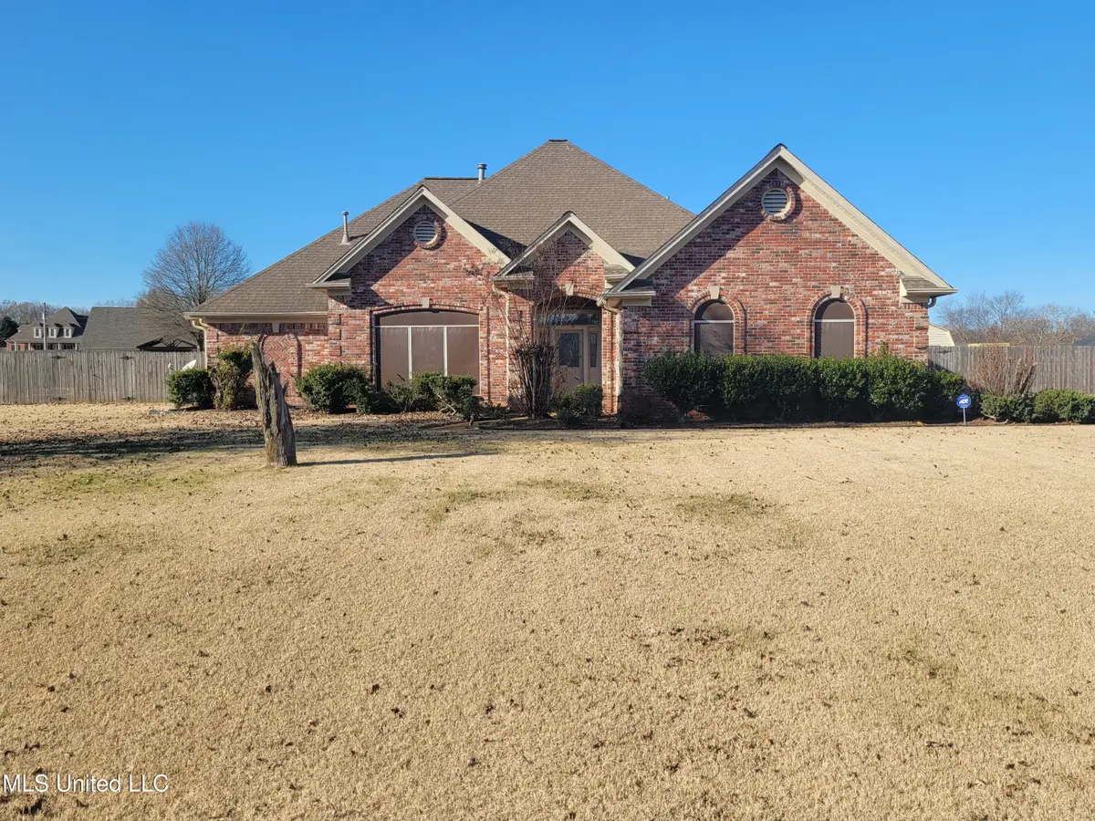 13165 Coldwater Drive, Olive Branch, MS 38654 - Image #1