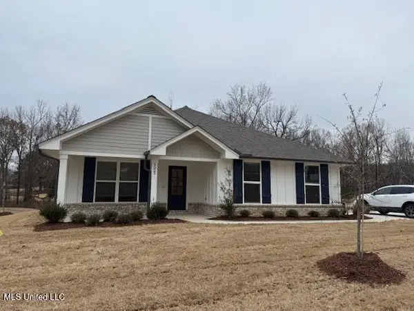4297 Olivia Circle, Olive Branch, MS 38654
