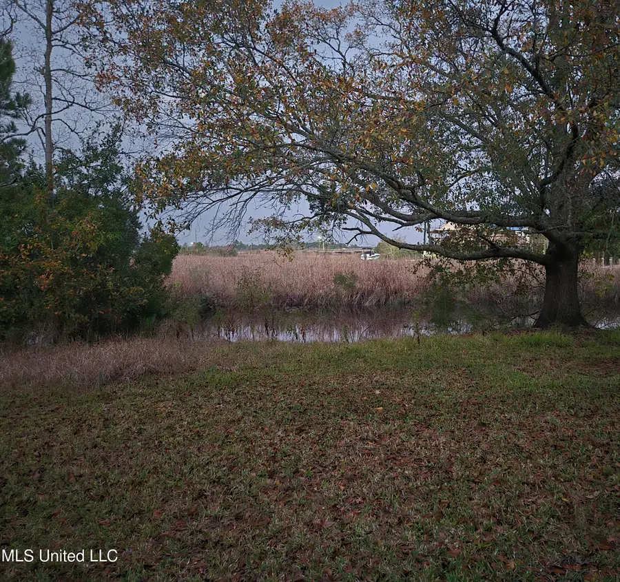 N Shore Drive, Bay Saint Louis, MS 39520 - Image #3