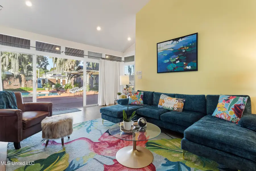 128 Lee Street, Biloxi, MS 39530 - Image #3