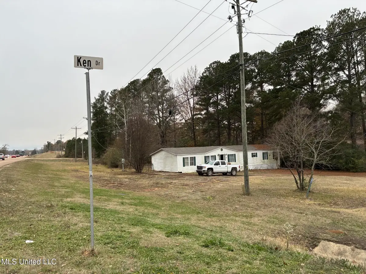 101 Ken Drive, Brandon, MS 39042 - Image #1