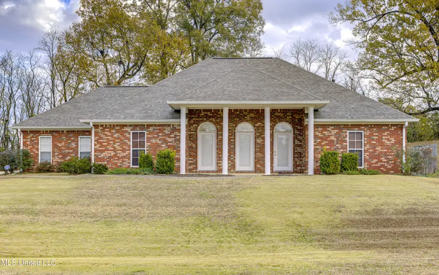 220 Manchester Drive, Vicksburg, MS 39183 - Image #2