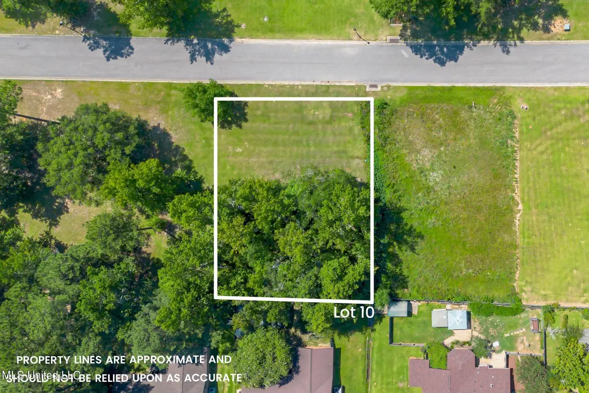 Lot 32 Briar Creek Circle, Laurel, MS 39440 - Image #1