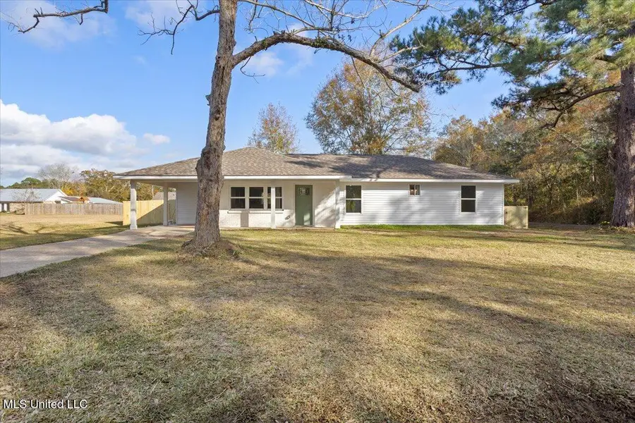 12204 Evelyn Avenue, Biloxi, MS 39532 - Image #2