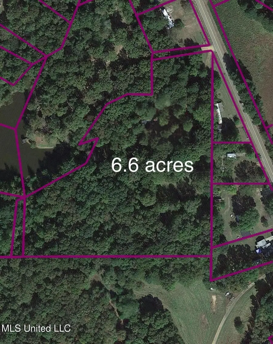 4555 Sardis Lake Drive, Batesville, MS 38606 - Image #3