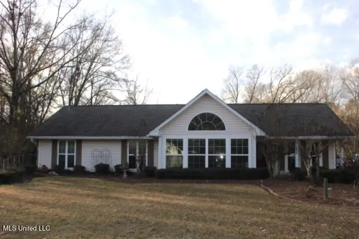 520 Hunters Creek Circle, Madison, MS 39110 - Image #2