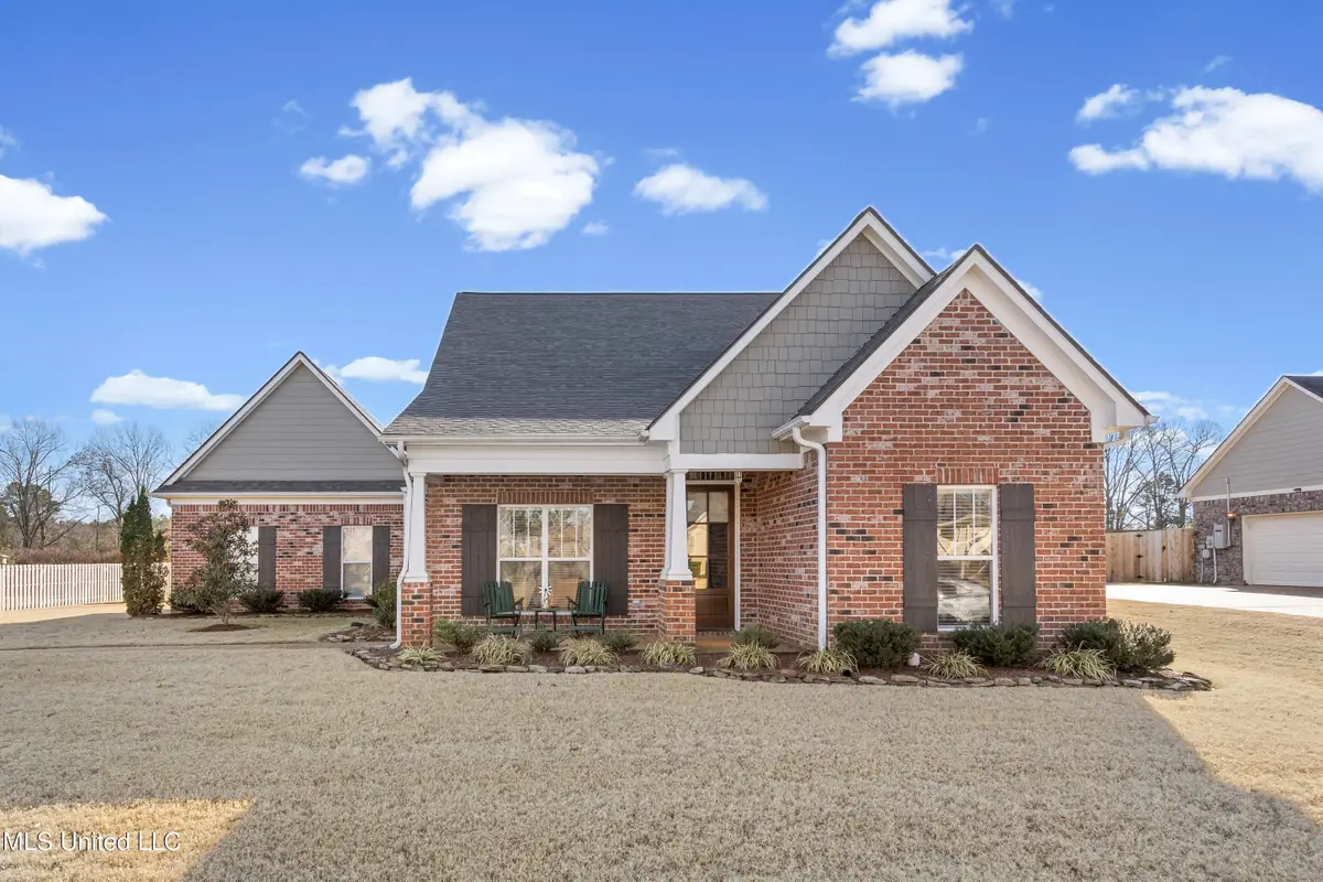 2161 Saint Ives Lane, Hernando, MS 38632 - Image #1