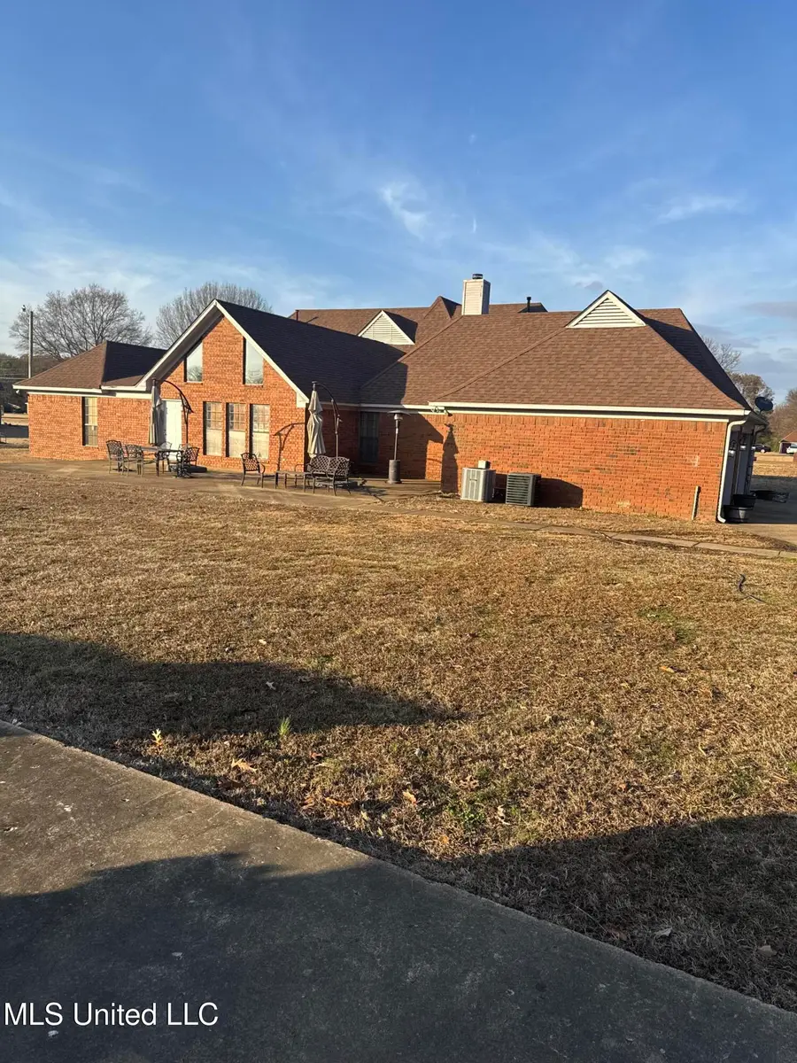 3225 Threatt Drive, Olive Branch, MS 38654 - Image #2