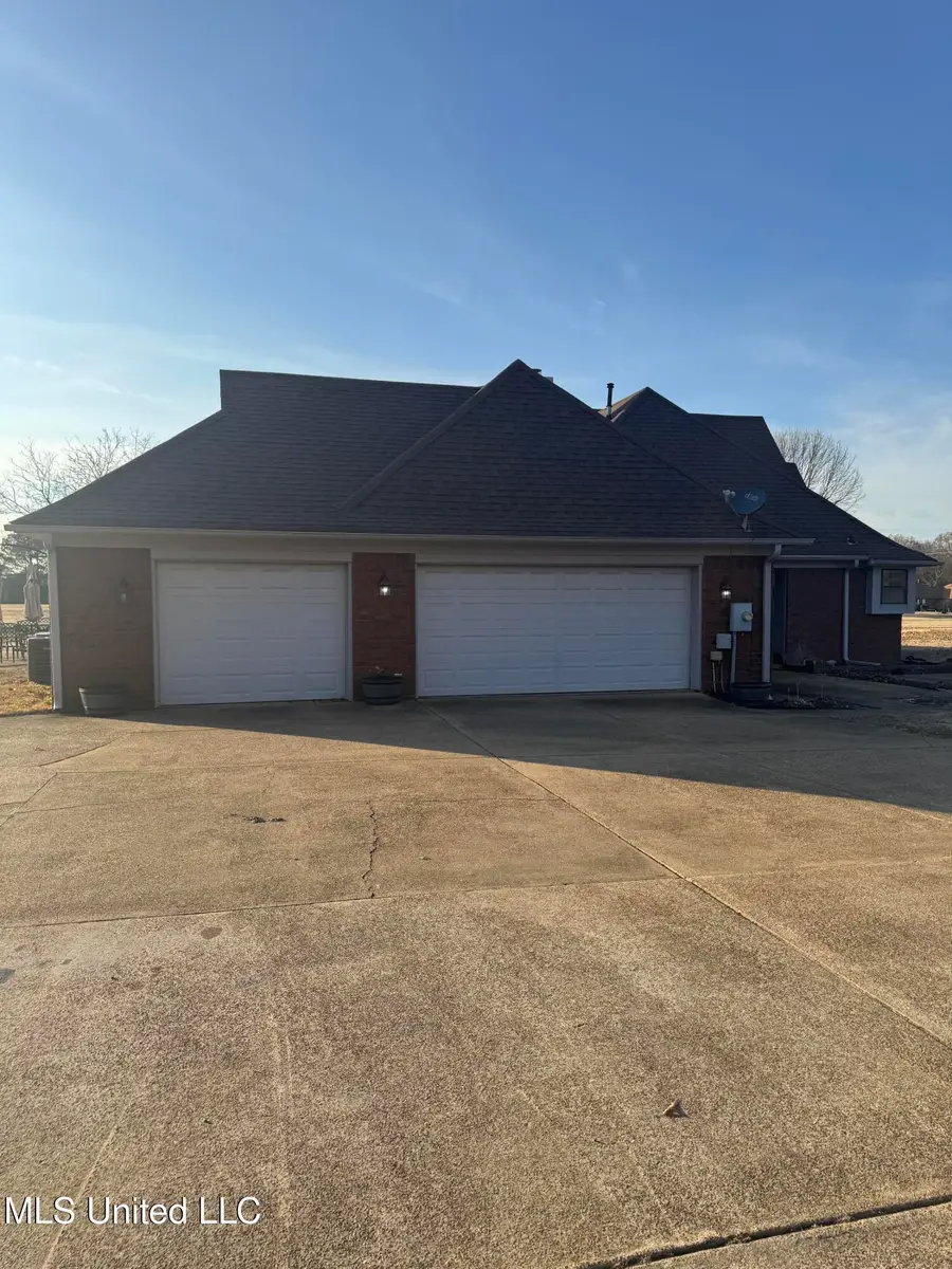 3225 Threatt Drive, Olive Branch, MS 38654 - Image #3