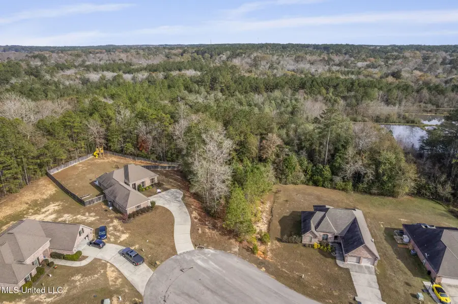 108 Creedmoor, Hattiesburg, MS 39402 - Image #3