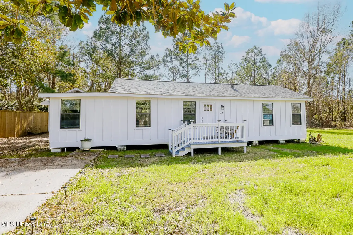 411 Necaise Street, Waveland, MS 39576 - Image #1