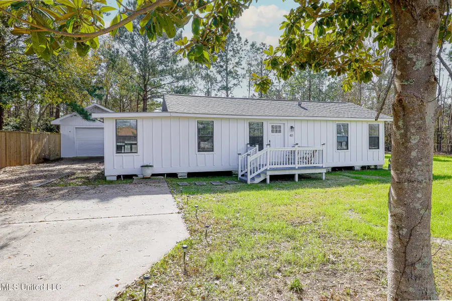 411 Necaise Street, Waveland, MS 39576 - Image #2