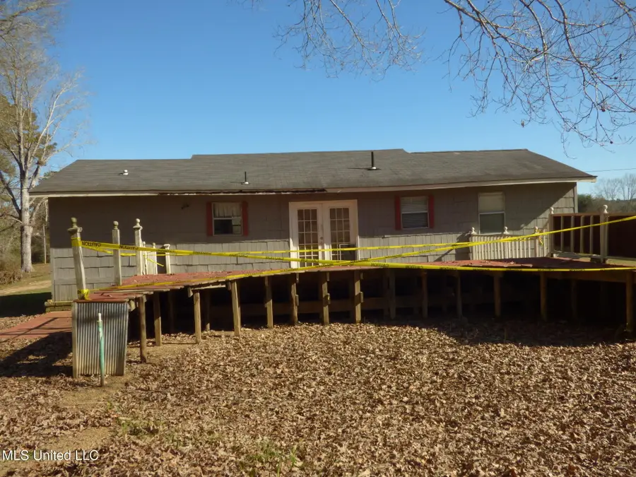 851 NW Posey Drive, Brookhaven, MS 39601 - Image #2