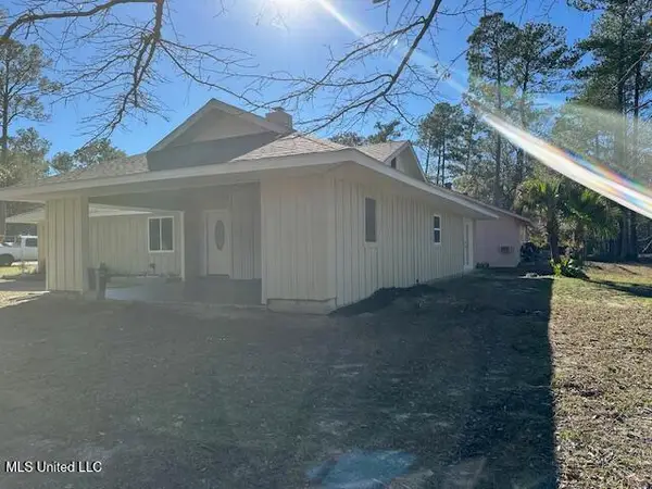 1 Holly, Diamondhead, MS 39525