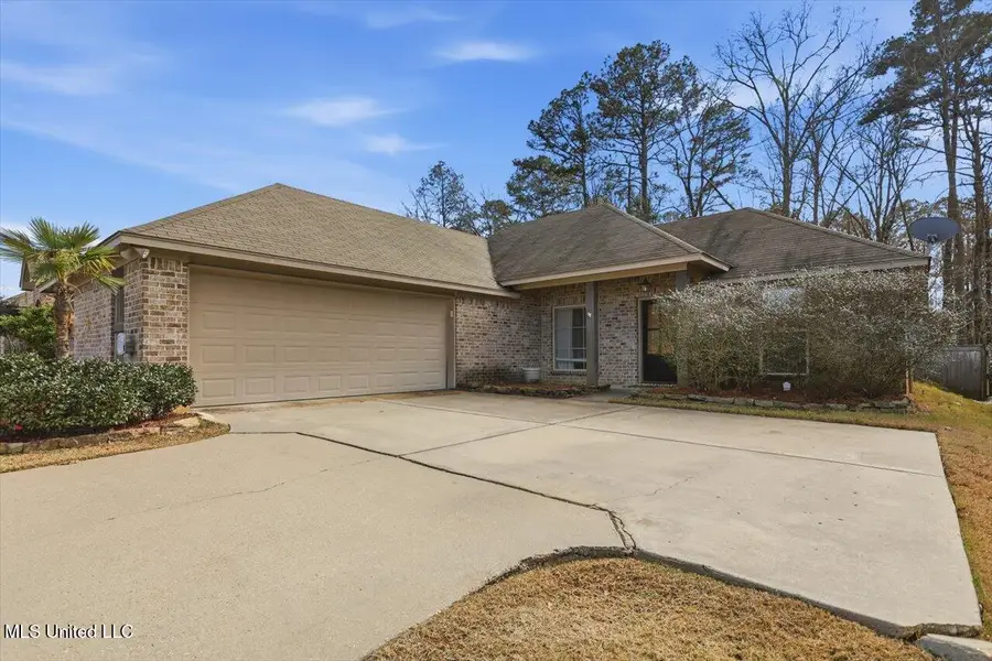 110 Greenfield Ridge Drive, Brandon, MS 39042 - Image #2