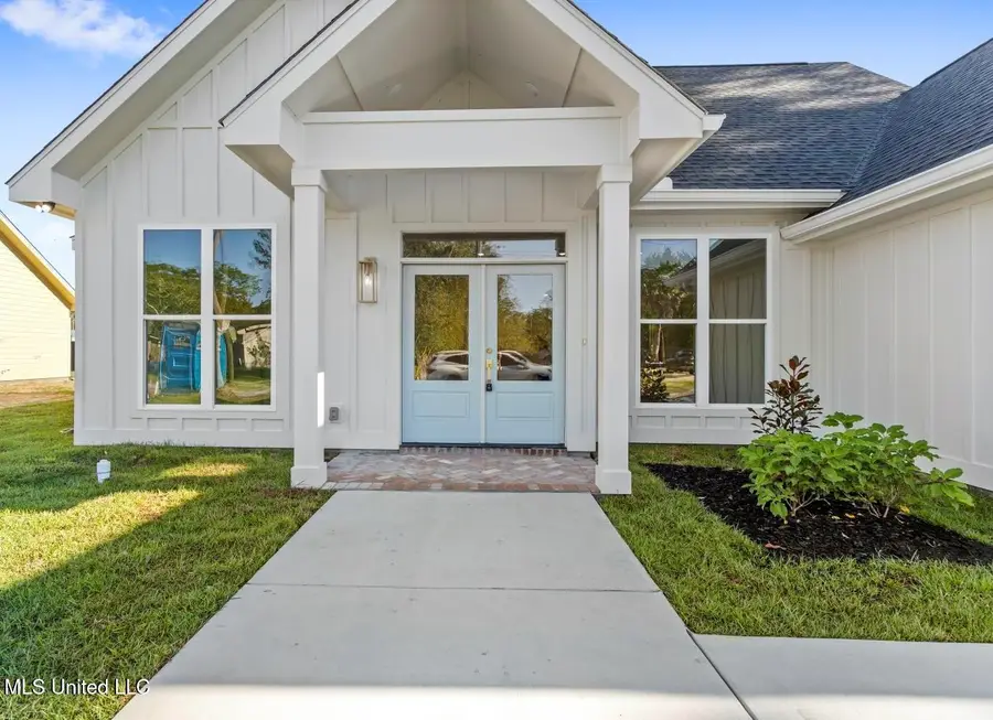 638 Fellgrass Street, Waveland, MS 39576 - Image #2