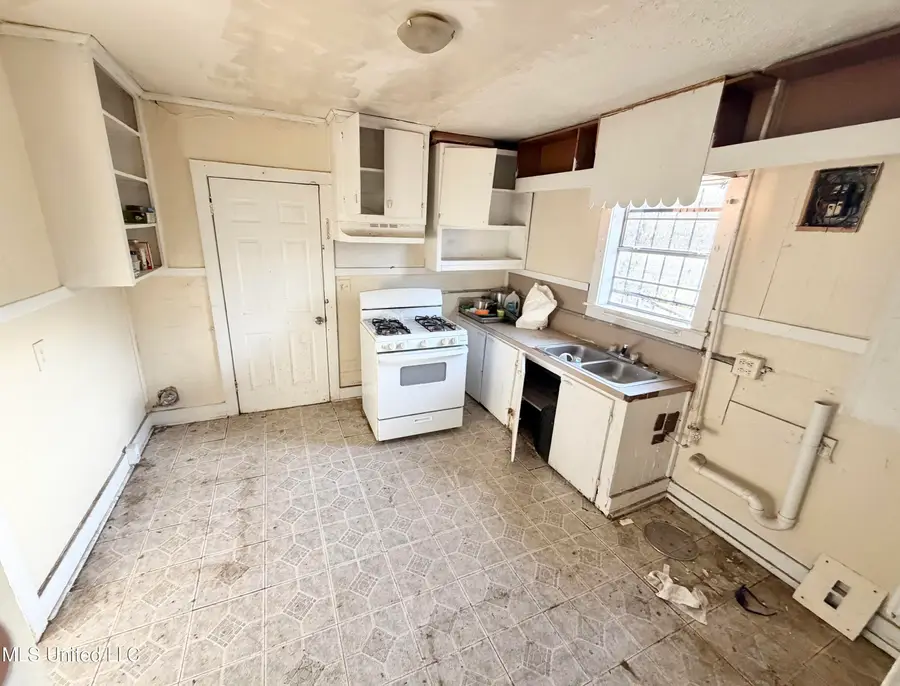 4210 Chennault Avenue, Jackson, MS 39209 - Image #3