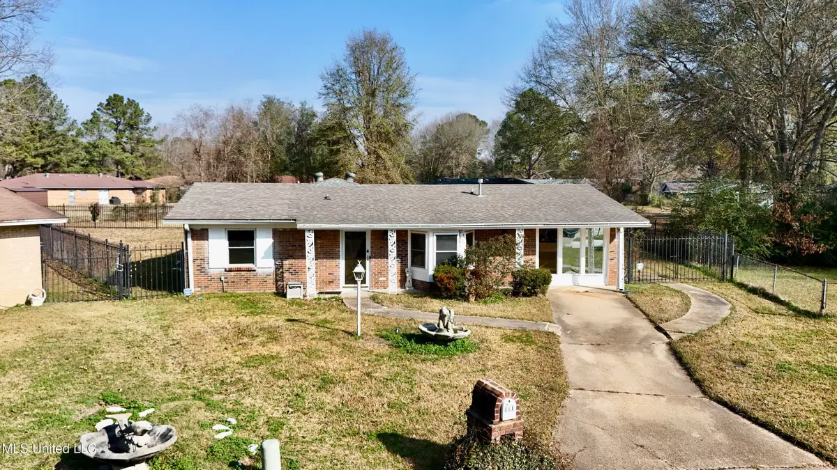 110 Truman Place, Jackson, MS 39213 - #1
