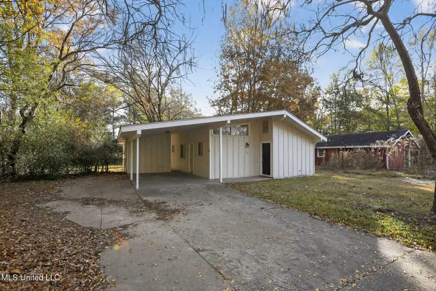 346 Queen Theresa Lane, Jackson, MS 39209 - Image #2
