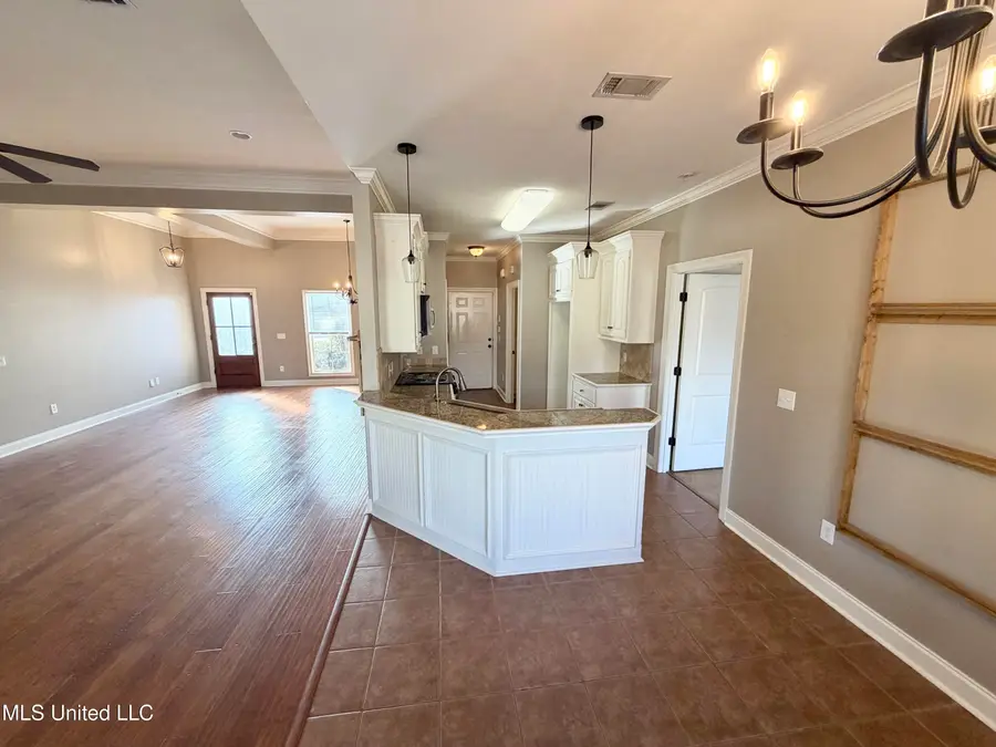 108 Sara Scotts Cove, Madison, MS 39110 - Image #3