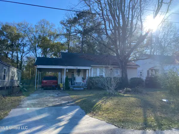 518 Columbia Street, Hattiesburg, MS 39401