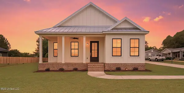 217 White Harbor Road, Long Beach, MS 39560