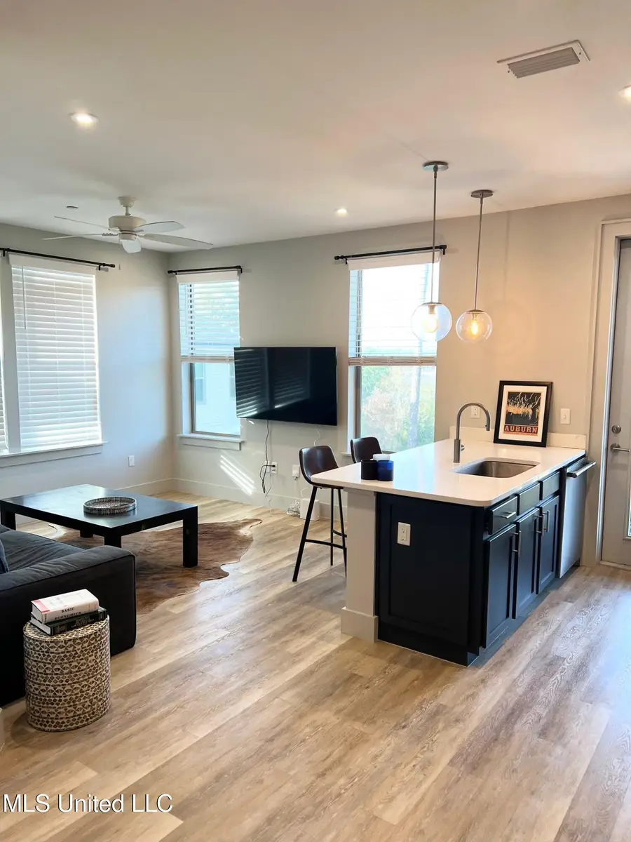 2501 Bienville Boulevard, Ocean Springs, MS 39564 - Image #2