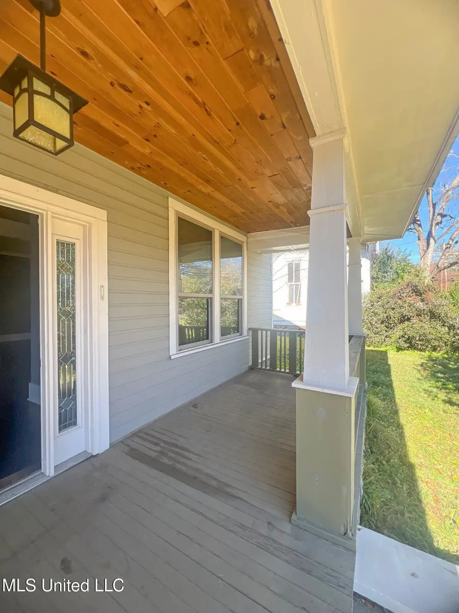 219 N Church Street, Brookhaven, MS 39601 - Image #2