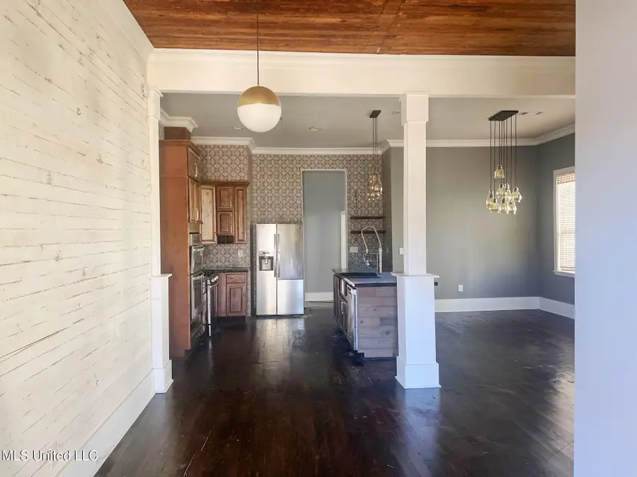 219 N Church Street, Brookhaven, MS 39601 - Image #3