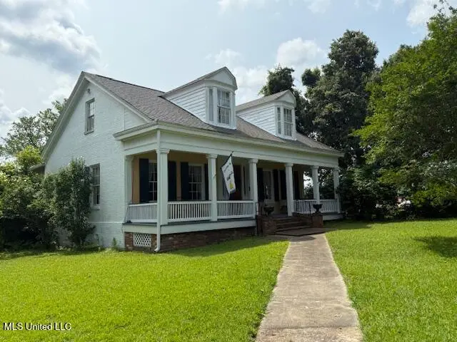 657 S Canal Street, Natchez, MS 39120 - Image #1