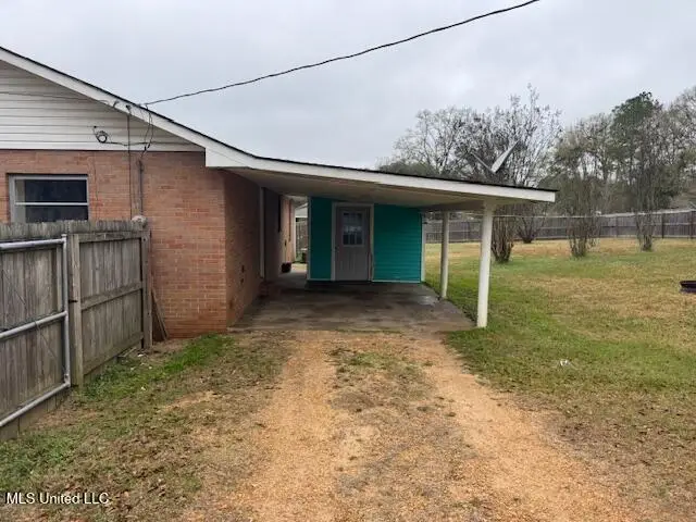 813 Meadowbrook Lane, Tylertown, MS 39667 - Image #3