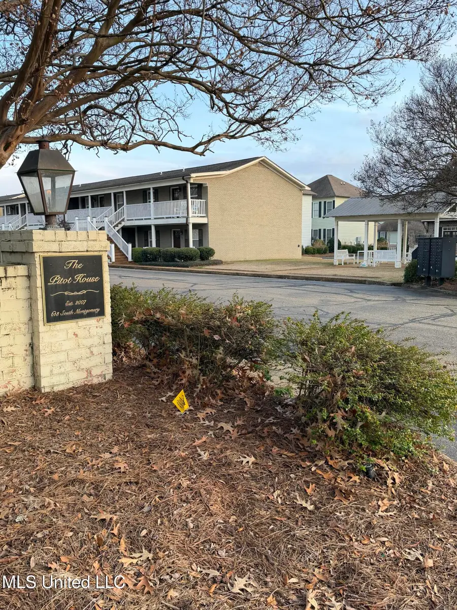 613 S Montgomery Street, Starkville, MS 39759 - Image #2