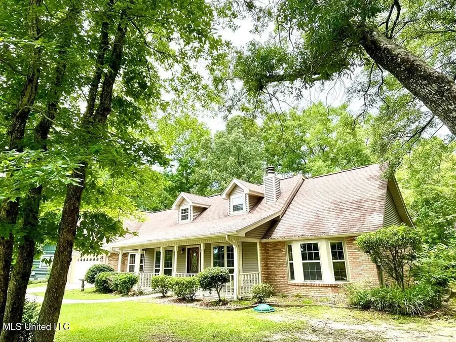 508 W Lakeshore Drive, Carriere, MS 39426 - #2