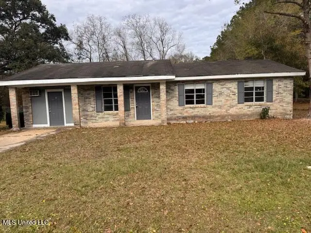 4221 Knowles Avenue, Moss Point, MS 39562 - Image #1