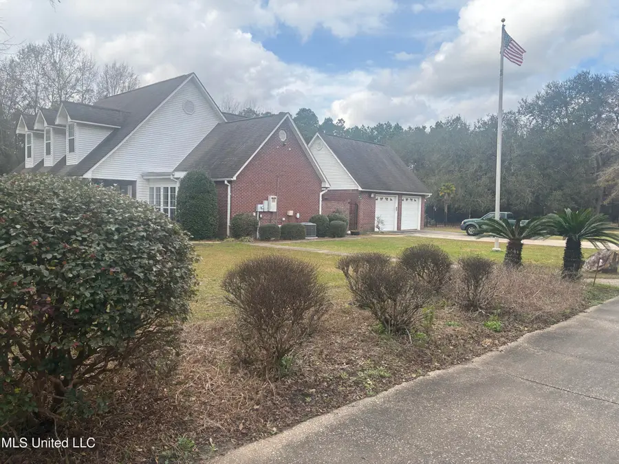 7201 Bentwood Drive, Moss Point, MS 39562 - Image #3