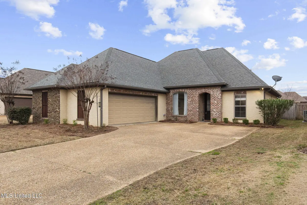 306 Siltstone Ridge, Brandon, MS 39047 - Image #1