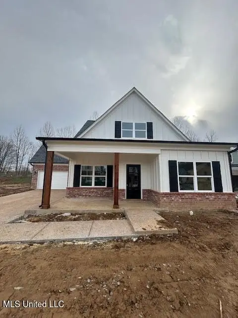 6099 Hickory Pt Drive, Walls, MS 38680 - #1