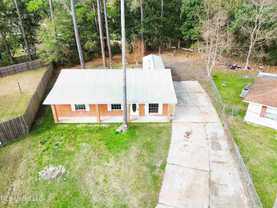 7137 Mandarin Drive, Biloxi, MS 39532 - Image #2