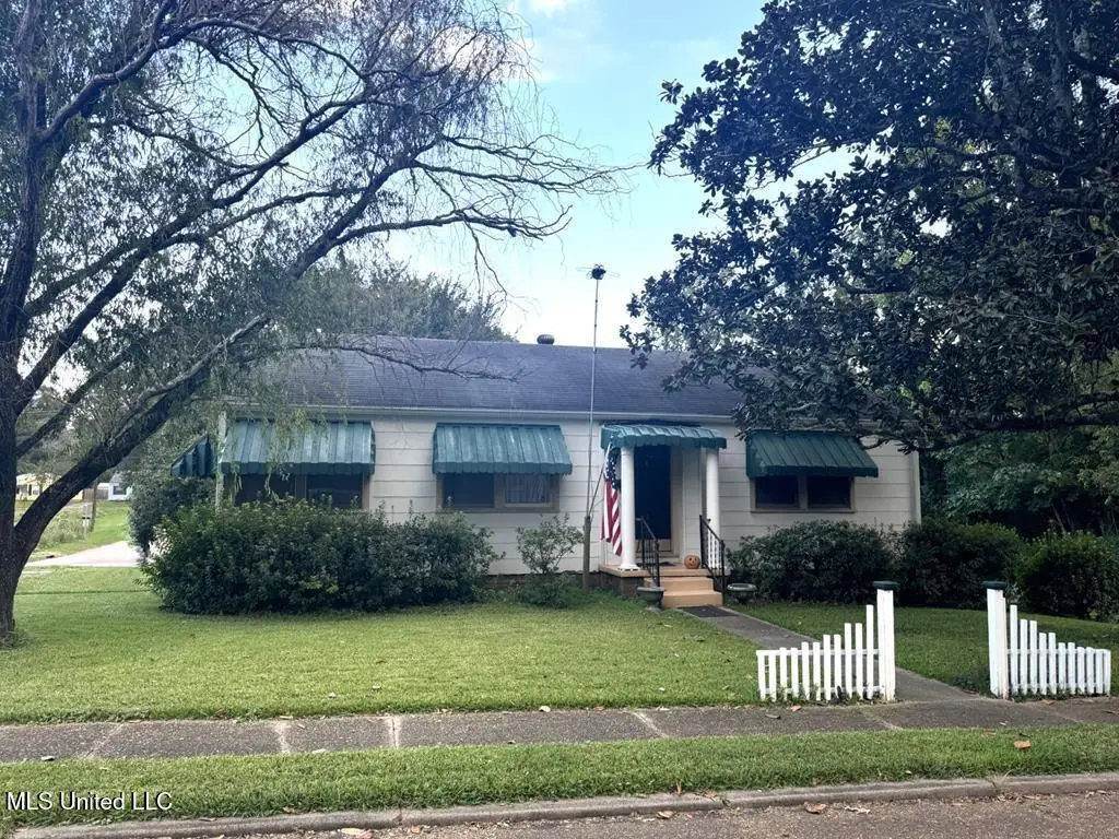 309 Armstrong Street, Natchez, MS 39120 - #1