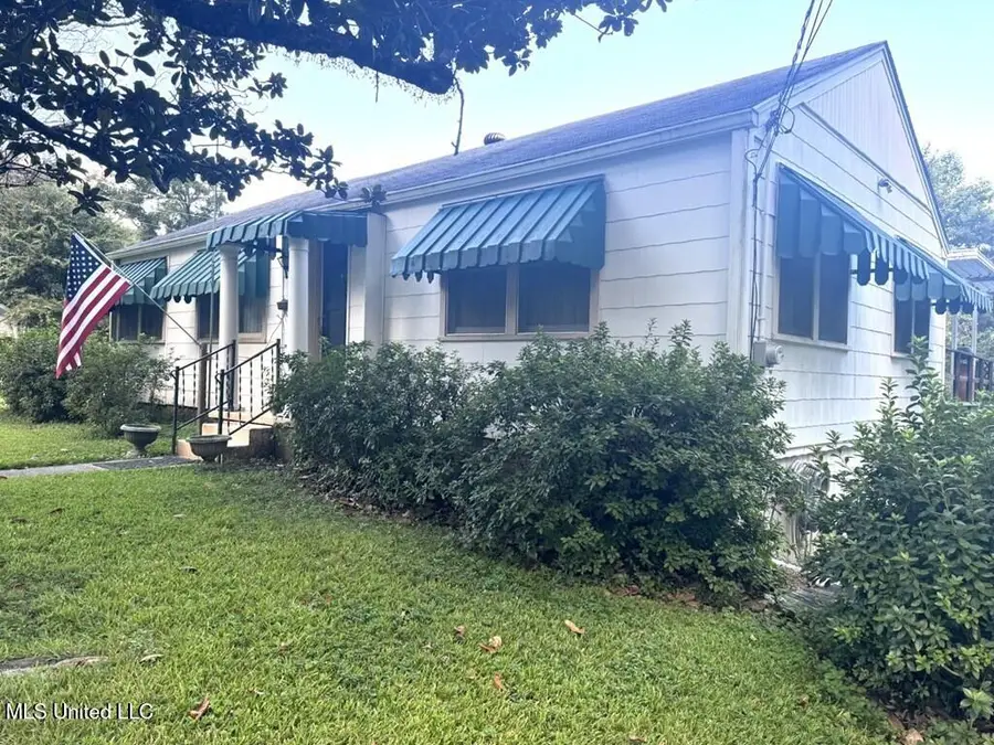 309 Armstrong Street, Natchez, MS 39120 - #2