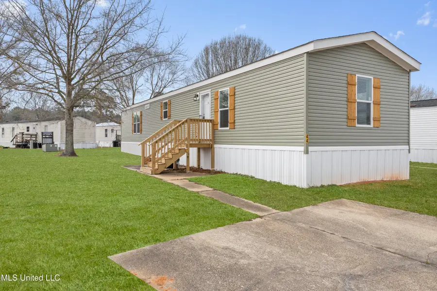 4807 Gibson Road, Ocean Springs, MS 39564 - Image #2