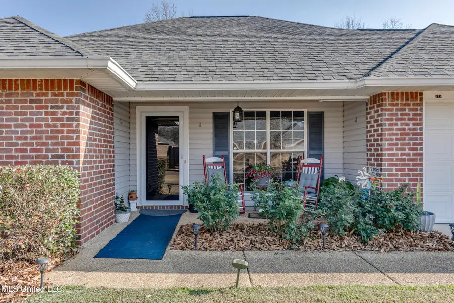 575 Eaglewood Drive, Florence, MS 39073 - Image #2