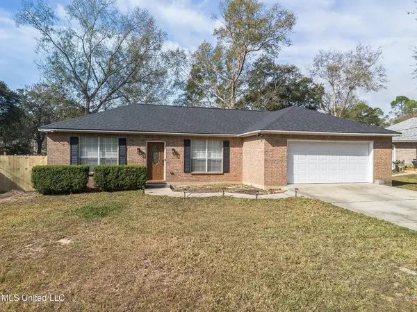 7832 Hilo Place, Diamondhead, MS 39525