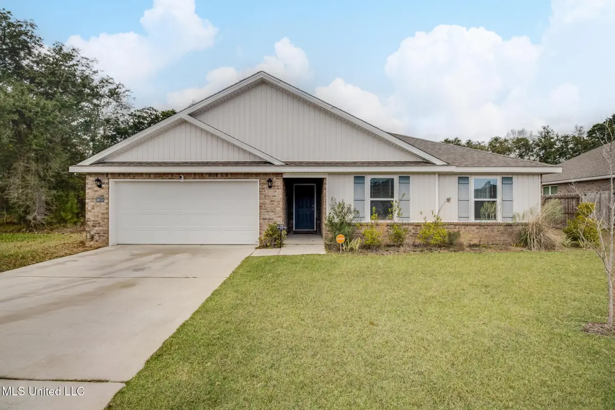 18074 Green Leaf Drive, Gulfport, MS 39503 - Image #1